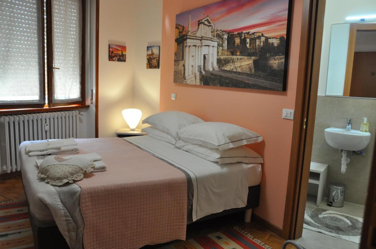 Citywalls Guest House Bergamo Luaran gambar