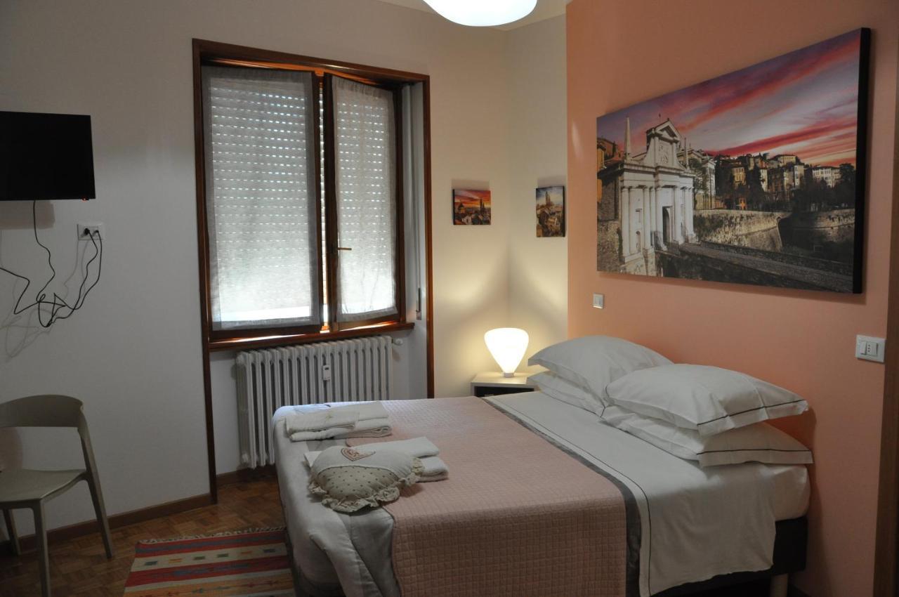 Citywalls Guest House Bergamo Luaran gambar