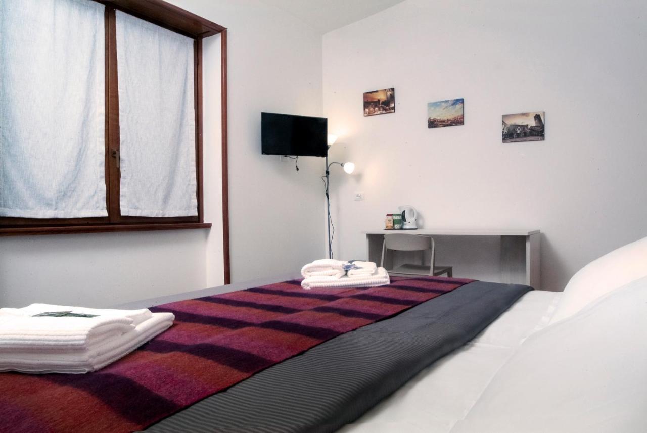 Citywalls Guest House Bergamo Luaran gambar