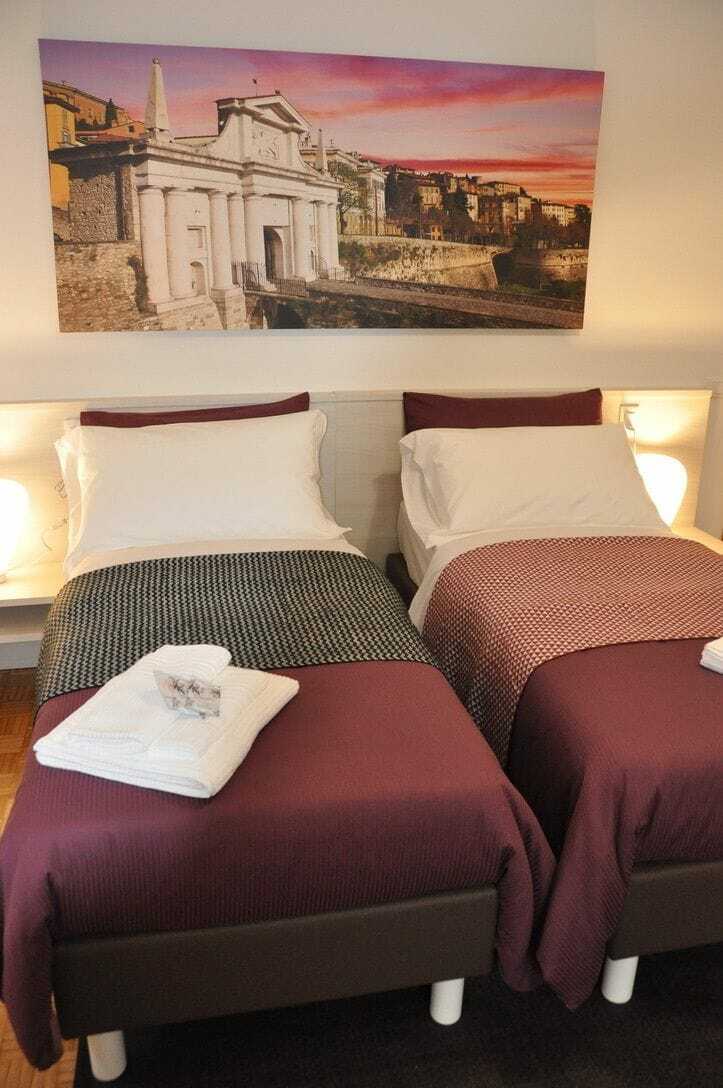 Citywalls Guest House Bergamo Luaran gambar